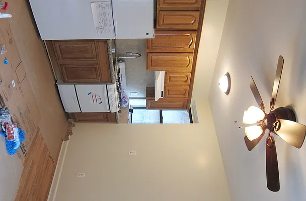 Rented by City Connections Realty | media 24