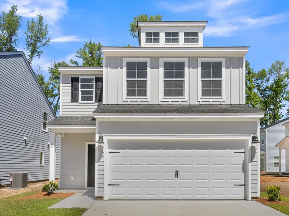107 Old Creek Ct, Goose Creek, SC 29445