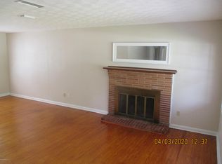 3911 Main St, Middleburg, FL 32068