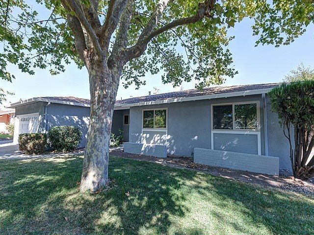 1st image of 8479 Beverly Ln