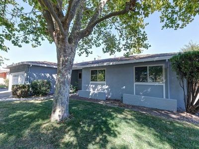 8479 Beverly Ln, Dublin, CA, 94568