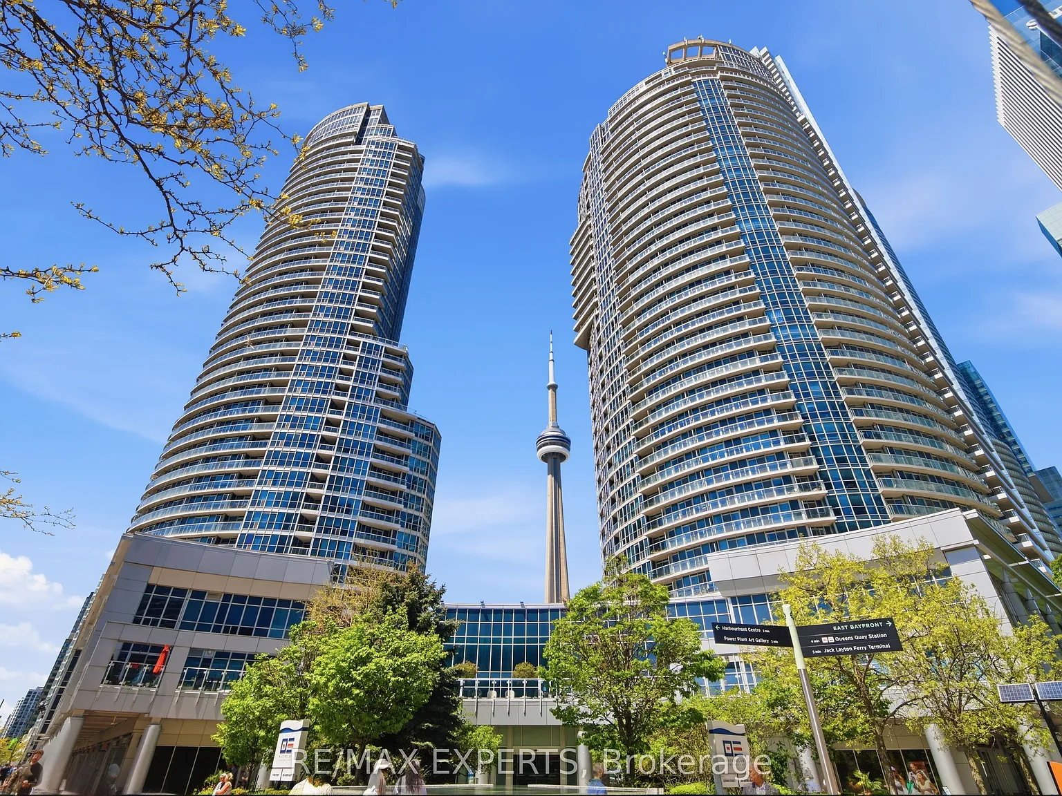 Water Club Condos — Photo 1