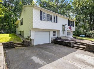 4 Allison Ln, Derry, NH 03038