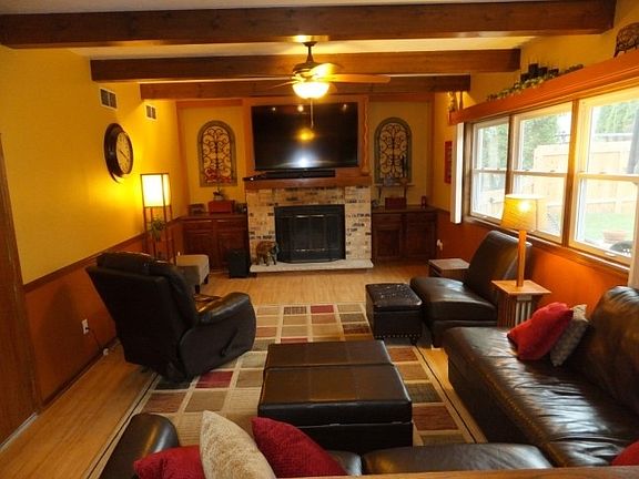4th image of 5870 Roanoke Dr