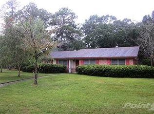 5901 Woodvale Dr, Mobile, AL 36608