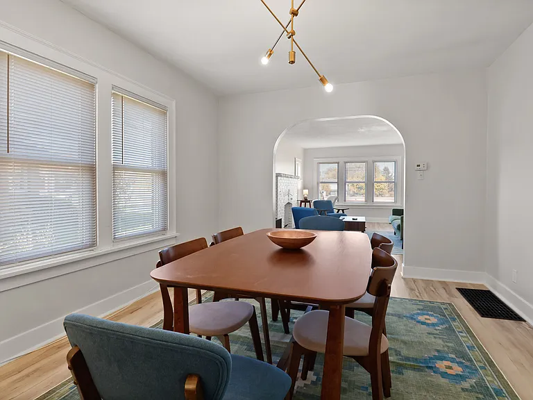 105 Main St #1 — Photo 13