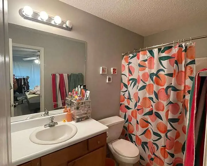 431 Bridgewater Way — Photo 16