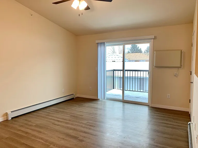 1419 Pine St #9 — Photo 15