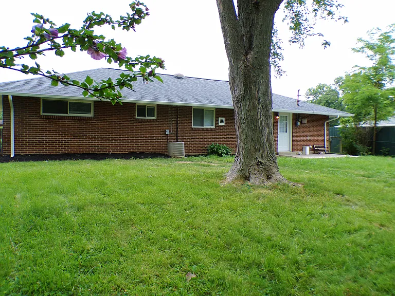 6672 Bartlett Rd — Photo 25