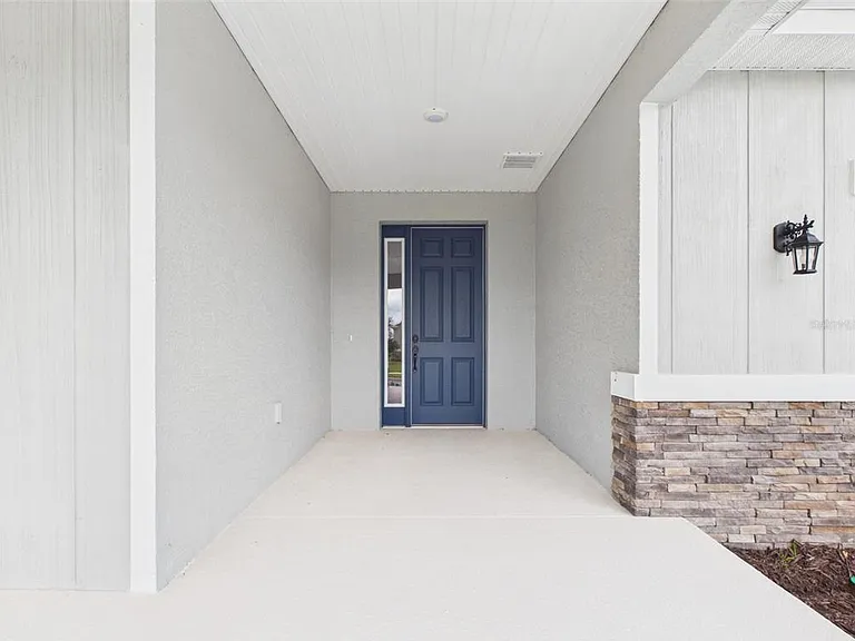 5717 SW 71st Ct — Photo 3