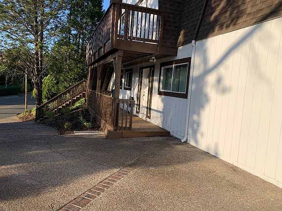 5th image of 4515 Ewing Rd