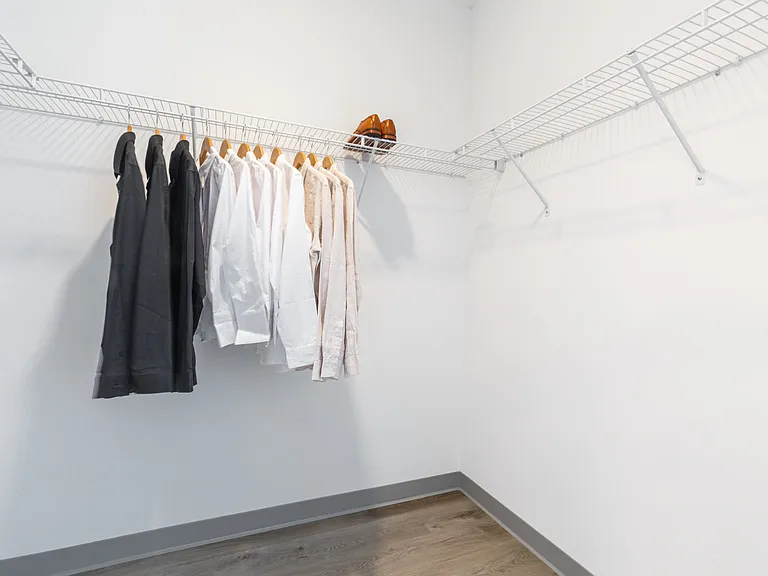 EVO Apartments — Photo 7
