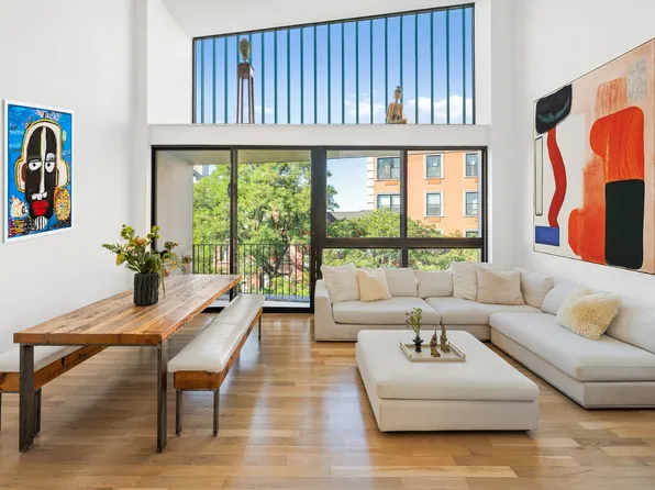 364 Myrtle Avenue image 1 of 11