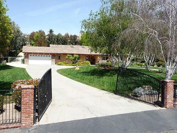 Front from west circular drive