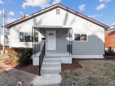 715 Lagro Ave, Saint Louis, MO, 63125