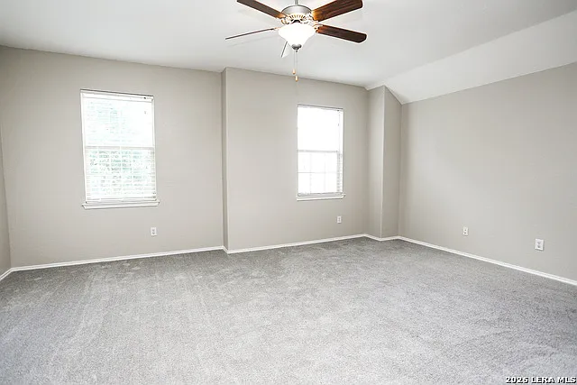 305 Maple Way — Photo 27
