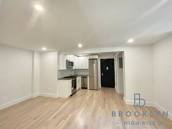 3rd image of 111 Woodruff Ave #7B