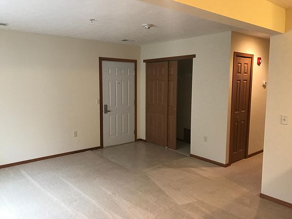 Front entry w/ closet