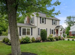 72 Hartshorn St, Reading, MA 01867