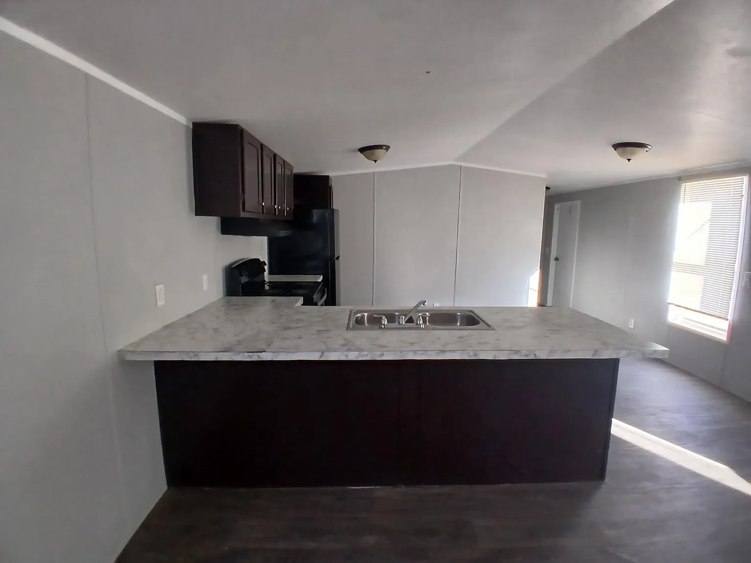 3 bed, 1216 sqft, $1,049 — Photo 4