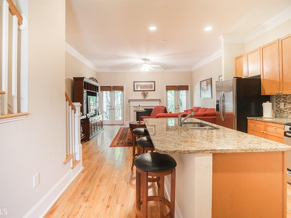 1st image of 1559 Mosaic Way #105