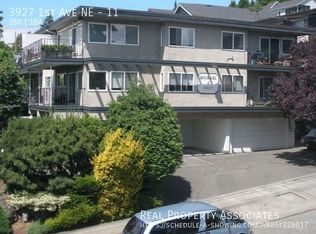 3927 1st Ave NE APT 11, Seattle, WA 98105