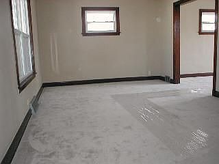 5th image of 9002 Plymouth Ave