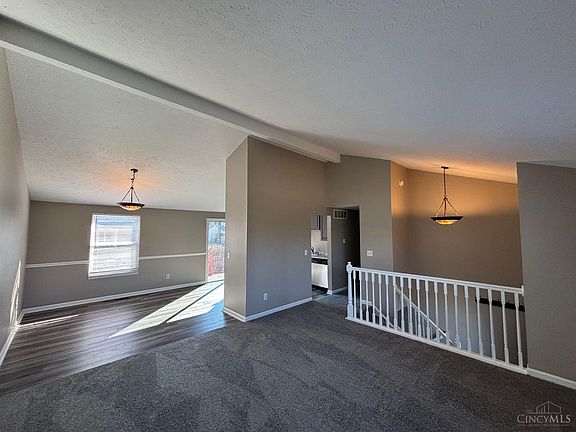 3rd image of 8121 Barret Rd