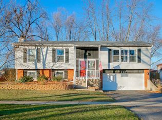 442 Rockhurst Rd, Bolingbrook, IL 60440