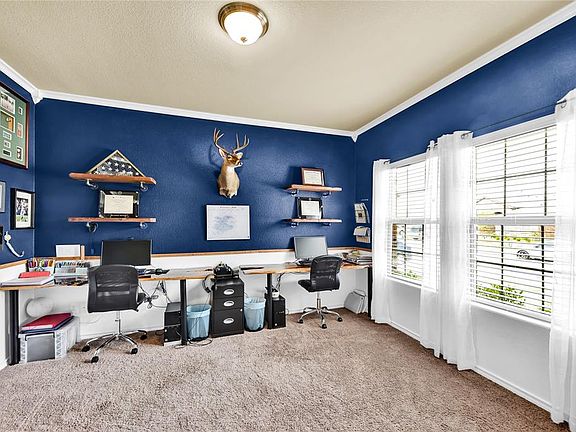 3rd image of 6325 Skipper Ln
