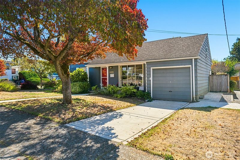 3rd image of 3903 SW Rose Street