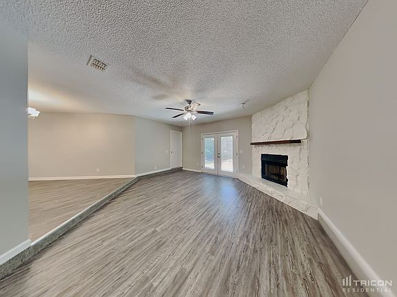 3rd image of 6272 Norse Dr