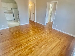 1437 Clayton St APT 3, Denver, CO 80206