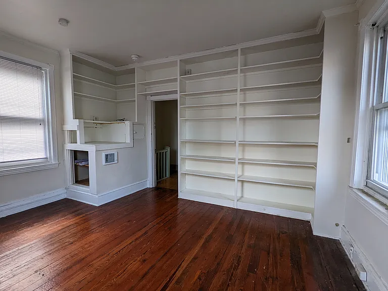 2501-meredith-st-2-13