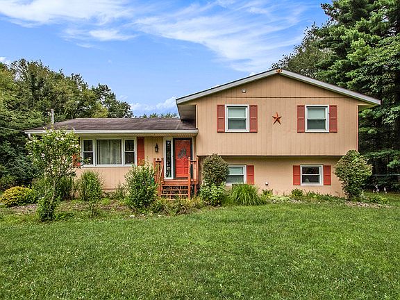 2nd image of 71314 Ironwood Dr