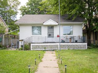 1111 Burton Ave, Waterloo, IA 50703