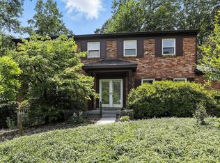 6902 Moorfield Dr, Cincinnati, OH 45230