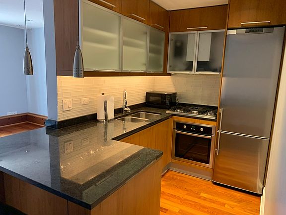 4th image of 611 W Patterson Ave APT 513