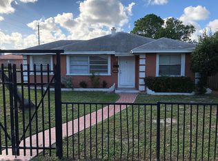 631 S J St, Lake Worth, FL 33460