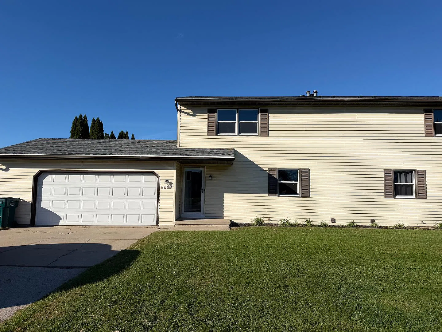 2342 W Glendale Ave — Photo 4