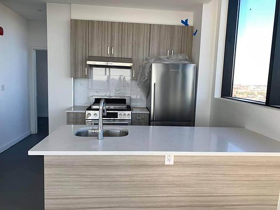 5th image of 8808 Justice Ave Floor 18