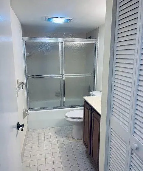 9440 Meadowood Dr #102 — Photo 17
