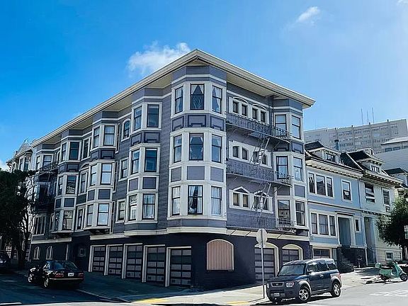 5th image of 139 Hugo St