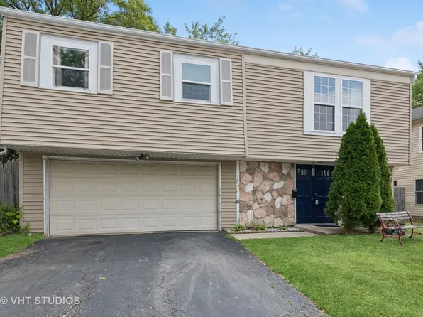 143 Highbury Dr, Elgin, IL 60120
