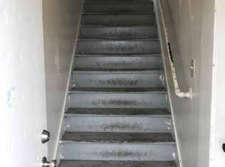 216 Columbia St FLOOR 2, Michigan City, IN 46360