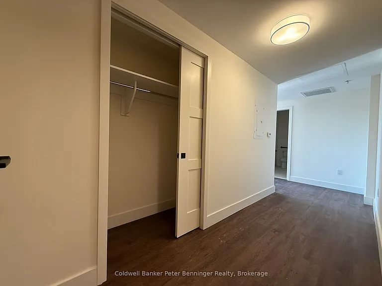 604 Queen St S #206 — Photo 9
