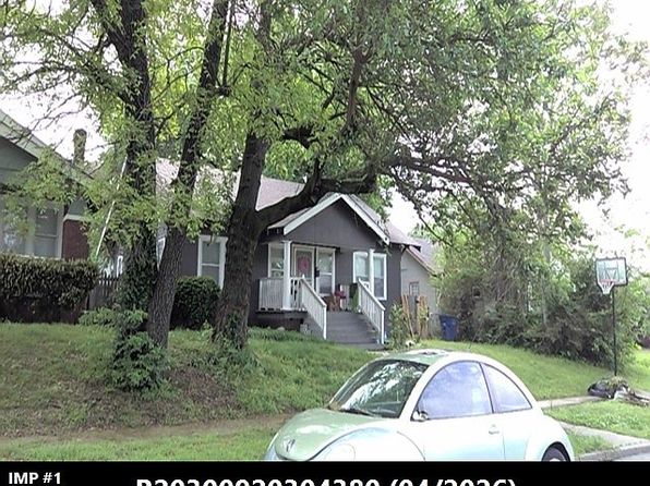 1808 W Easton Ct