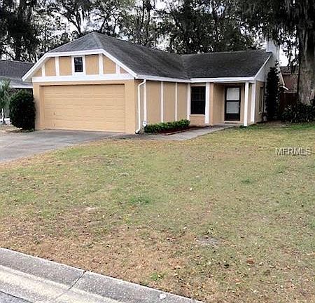 2nd image of 3311 N Lake Dr