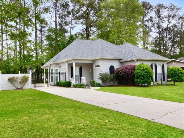 225 Highland Dr, Mandeville, LA 70471