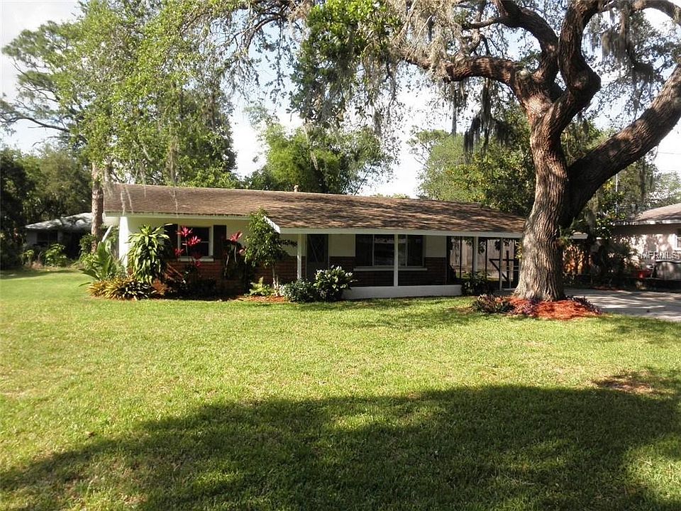 1st image of 1845 Joyce St